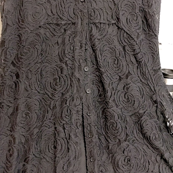 Black lace button front dress. Size 12. New condition (never worn). - Picture 6 of 6